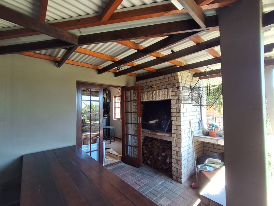 3 Bedroom Property for Sale in Stilbaai Wes Western Cape